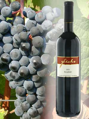 Dornfelder lieblich – Traube + Flasche Dornfelder lieblich – Traube + Flasche