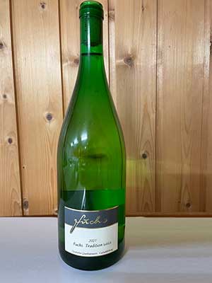Fuchs Tradition lieblich – Traube + Flasche Fuchs Tradition lieblich – Traube + Flasche