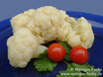 Cauliflower salad with verjuice dressing