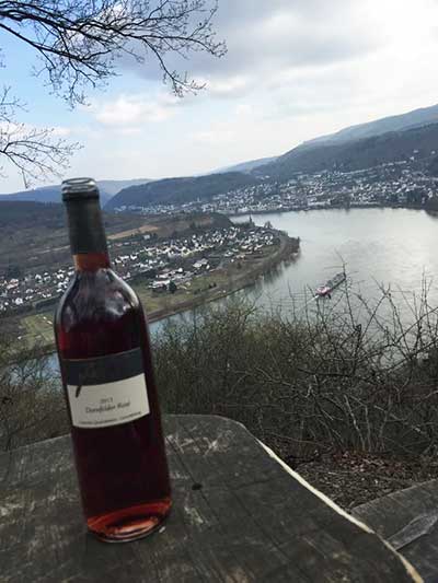 Dornfelder Rosé – Kundenfoto bei einer Radwanderung